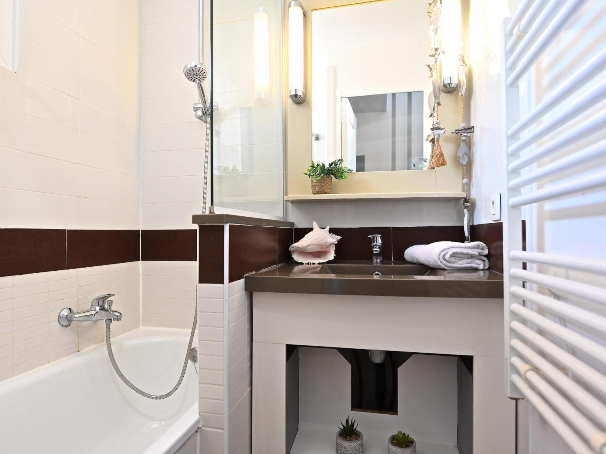 Apartment Village Cap Esterel - Le Village-14 By Interhome Сен-Рафаэль Экстерьер фото