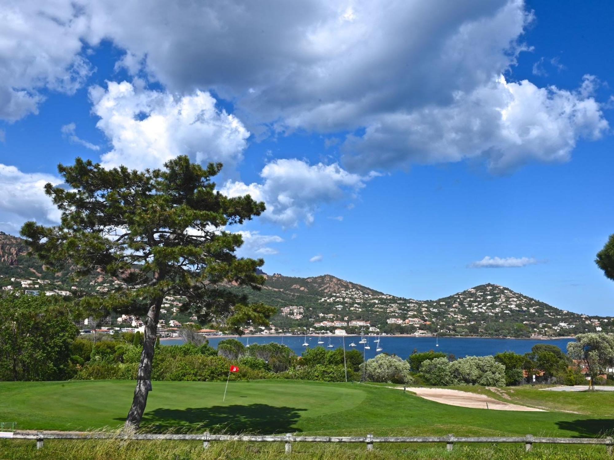 Apartment Village Cap Esterel - Le Village-14 By Interhome Сен-Рафаэль Экстерьер фото